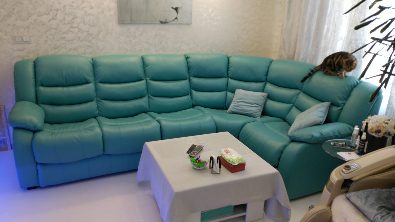 Перетяжка дивана на дому. Беломорск